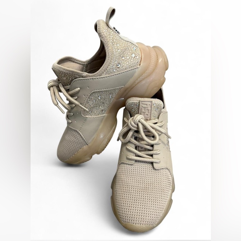 Steve Madden Beige Sneakers